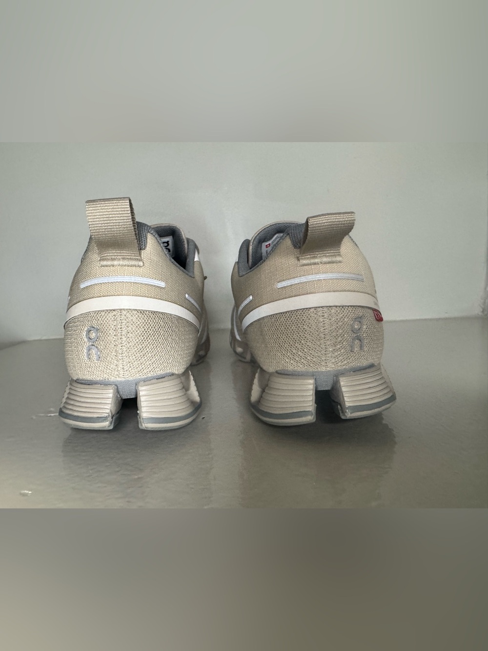 On Running Cloud Waterproof Sneaker — Beige White - Picture 3 of 7